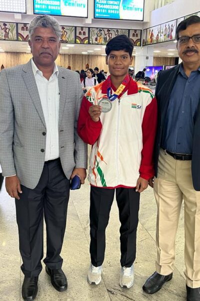 सीसीएल ने जूनियर वर्ल्ड बॉक्सिंग चैंपियनशिप की रजत पदक विजेता अमीषा केरकेट्टा का किया स्वागत