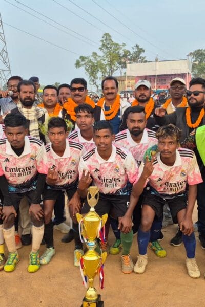 ईदुल अंसारी सद्भावना फुटबॉल टूनामेंट का चैंपियन बना ब्रांड जंगल ओरमांझी