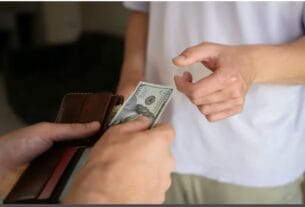 Ranchi: एसीबी की भ्रष्टाचार के खिलाफ बड़ी कार्रवाई: ब्लाॅक को-आर्डिनेटर जगरनाथ गोप 25 हजार रिश्वत लेते गिरफ्तार