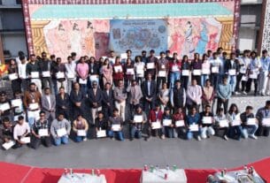 एसबीयू में टेक फेस्ट की धूम, विद्यार्थियों ने जमकर की मस्ती