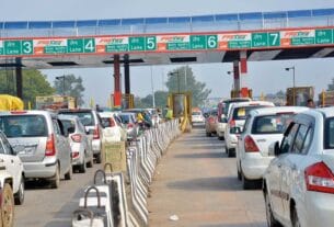 राष्ट्रीय राजमार्ग टोल प्लाजा पर 1 अप्रैल से बदलेगी पेमेंट की व्यवस्था