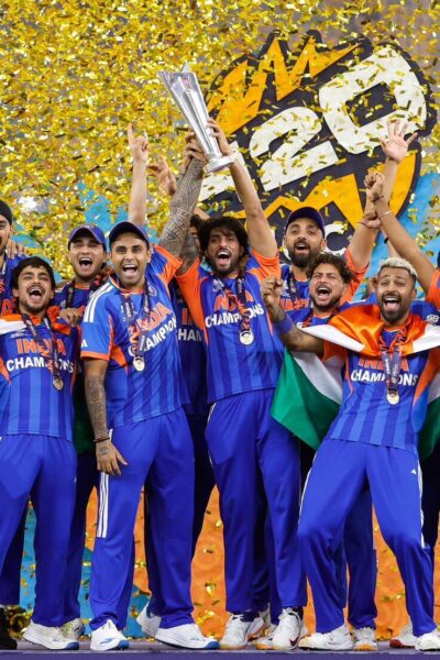 टी20 वर्ल्‍ड कप जीतने के साथ भारतीय टीम के नाम दर्ज हो गए ये रिकॉर्ड, मिले इतने रुपये