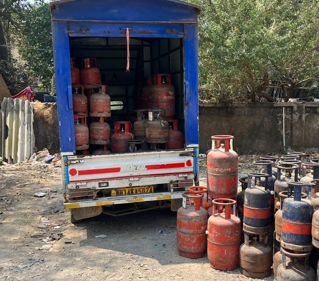 Gas Cylinder Rate : गैस सिलेंडर के दाम 71 रुपये बढ़े, जानें झारखंड की कीमत