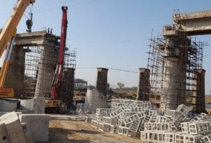 लोगों की परेशानी होगी दूर, रेलवे ब्रिज में जल्द ही चढ़ाया जाएगा गटर