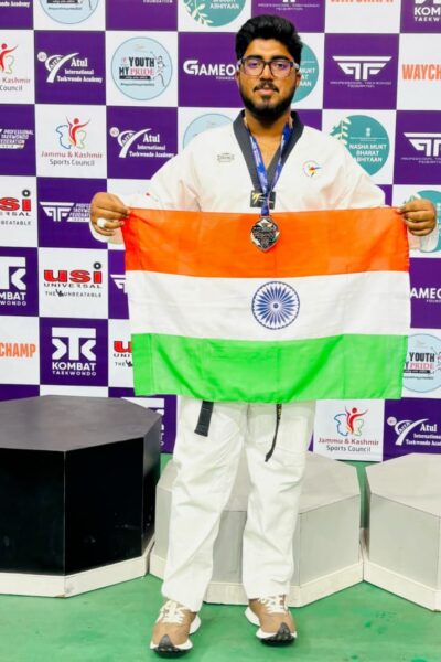 अंतर्राष्ट्रीय प्रतियोगिता में SBU के आयुष राज ने जीता रजत