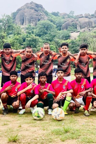 एमएमके हाई स्कूल में इंटर हाउस फुटबॉल टूर्नामेंट का शुभारंभ