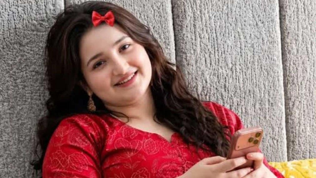 टिकटॉकर शम्सू बीवी की दिनदहाड़े गोली मारकर हत्या, 13 लाख फॉलोअर्स, जनाजे में पहुंचे सिर्फ इतने