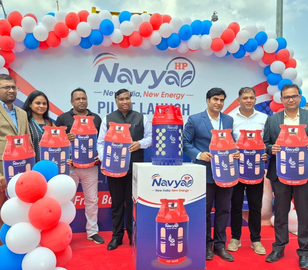 HPCL ने लॉन्च किया 10 किलो का पारदर्शी नव्या गैस सिलेंडर, जानें खूबी