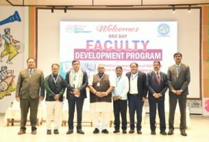 नए बी.फार्म पाठ्यक्रम में एआई और मेडिकल डिवाइसेज को किया गया शामिल : डॉ. मोंटुकुमार एम. पटेल
