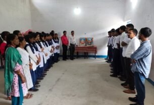 प्रेम मंजरी उच्च विद्यालय में गांधी-शास्त्री जयंती पर श्रद्धांजलि कार्यक्रम