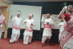 गुवाहाटी में झारखंड के शिक्षक कलाकारों ने बिखेरी संस्कृति की छटा