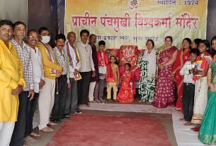 विश्वकर्मा मंदिर समिति ने दुर्गा पूजा पर 51 कन्याओं का किया पूजन